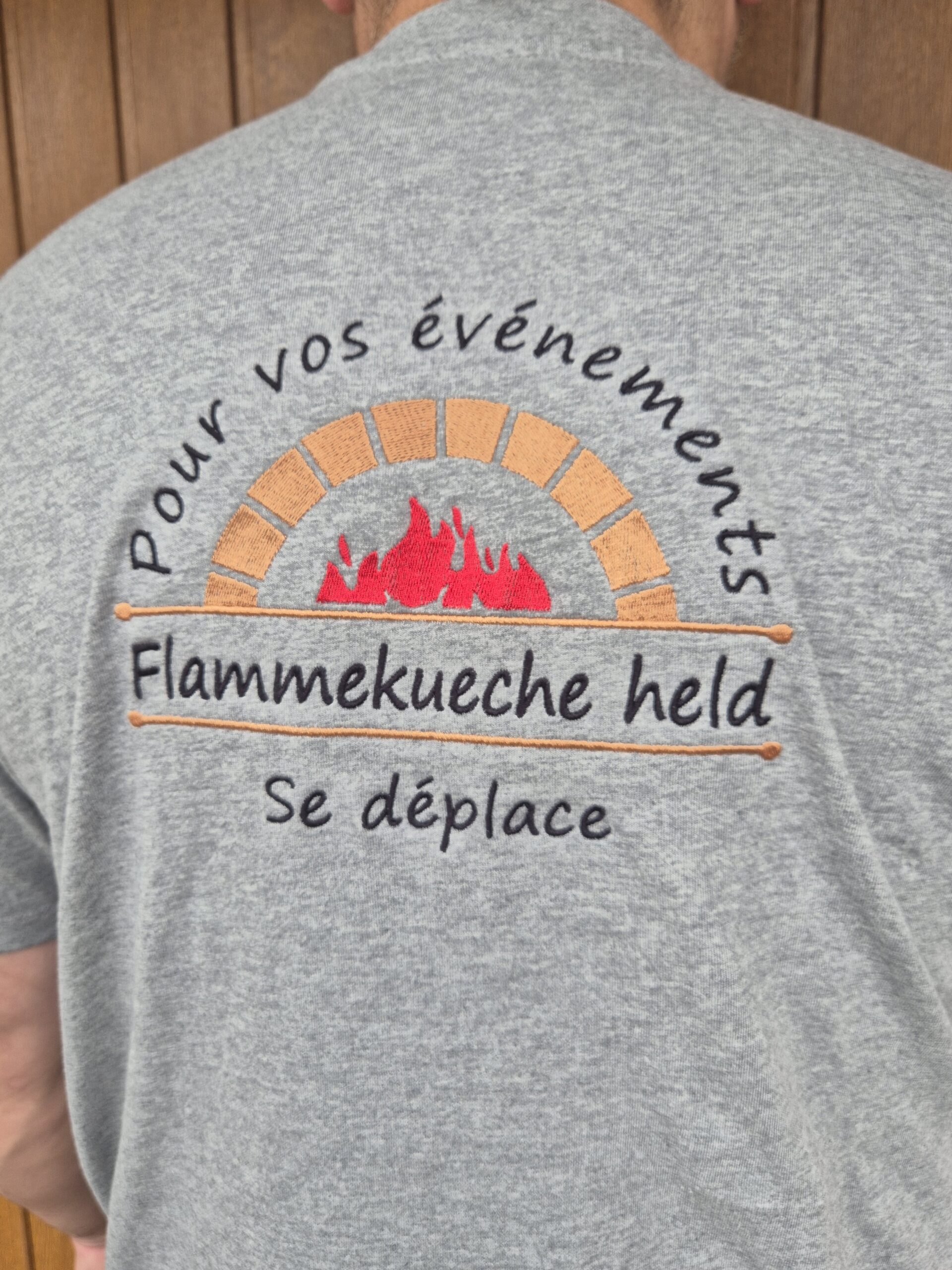 T-shirt d'entreprise brodé
